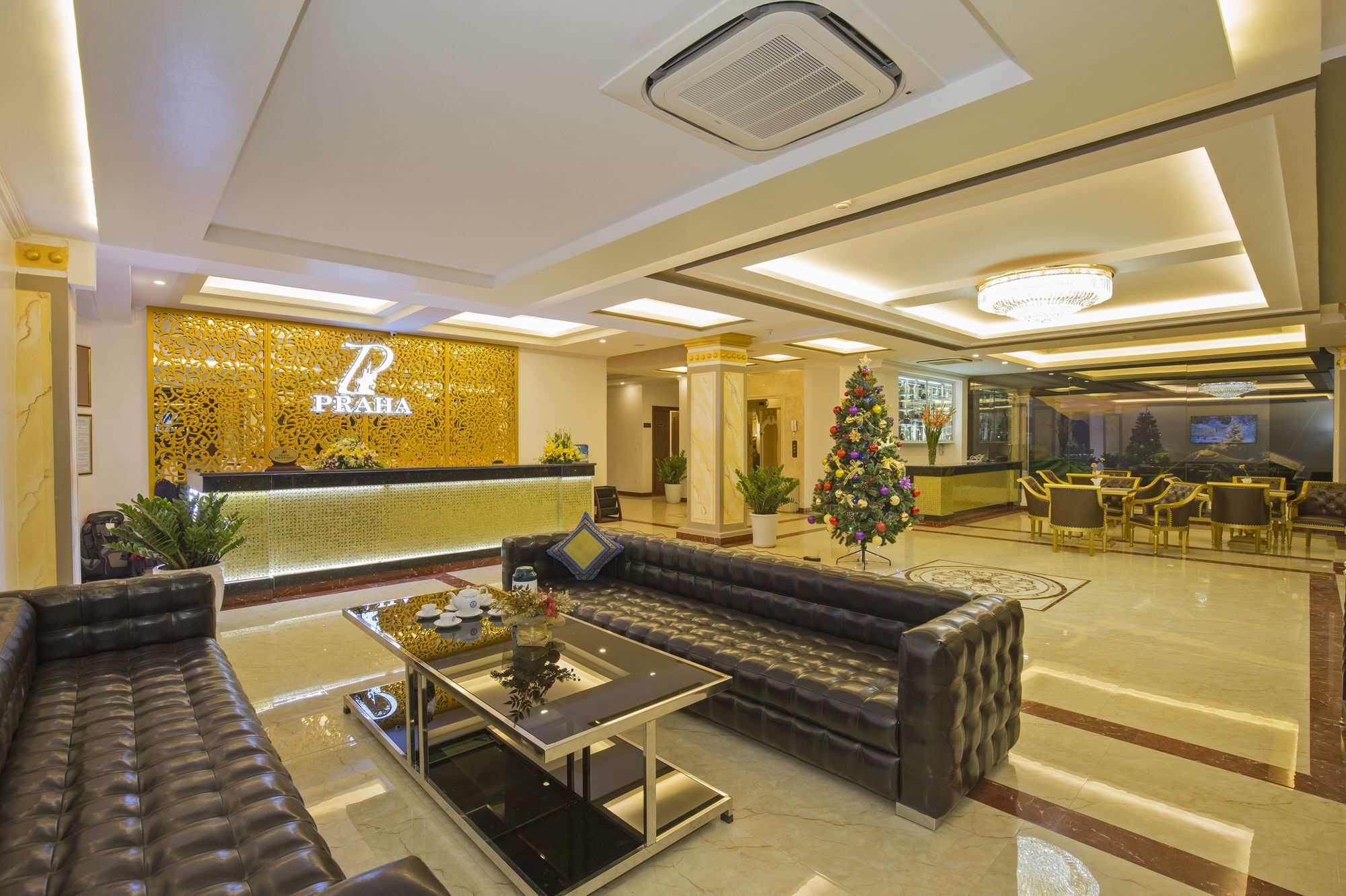Praha Hotel Sapa エクステリア 写真