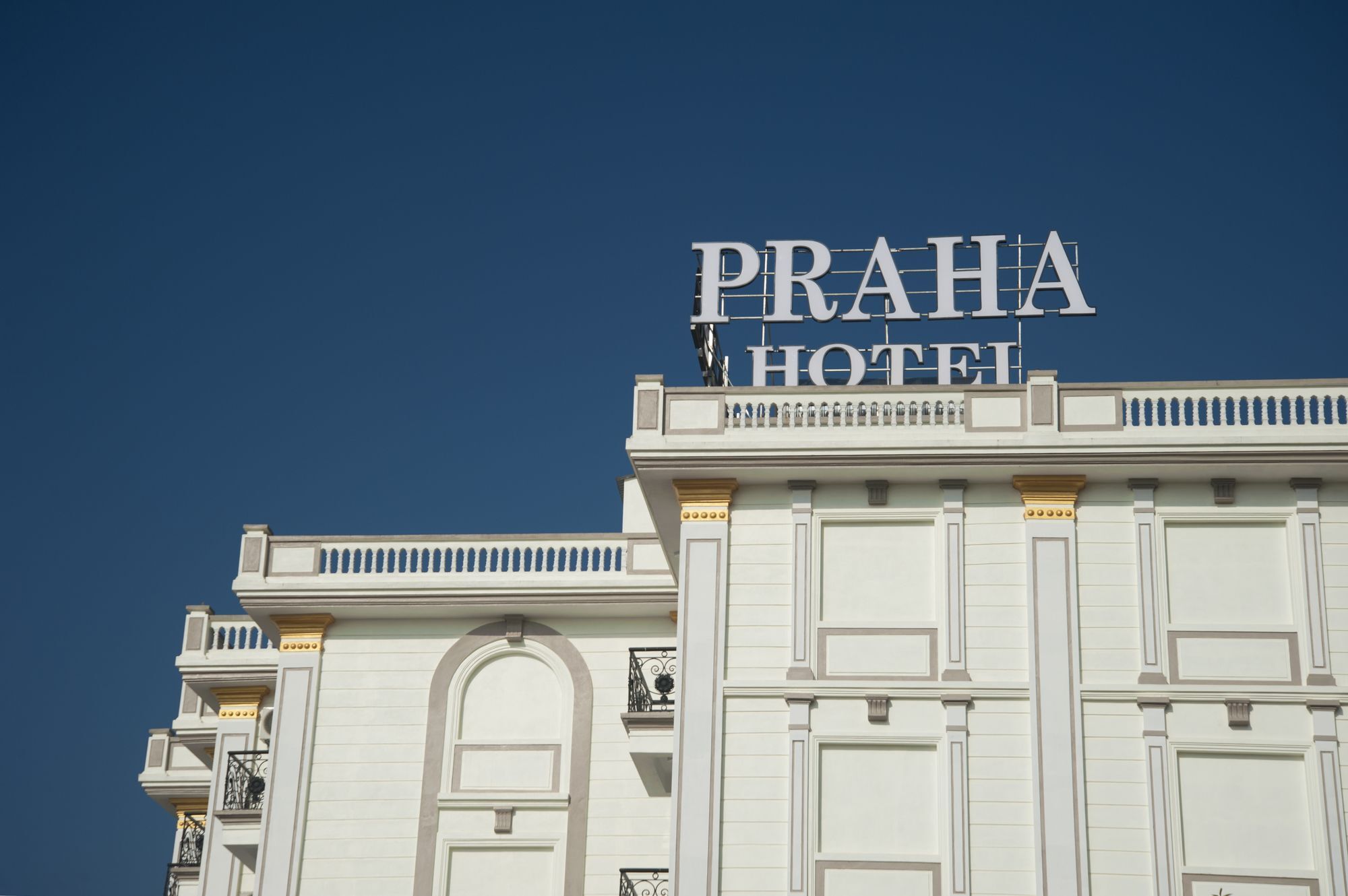 Praha Hotel Sapa エクステリア 写真