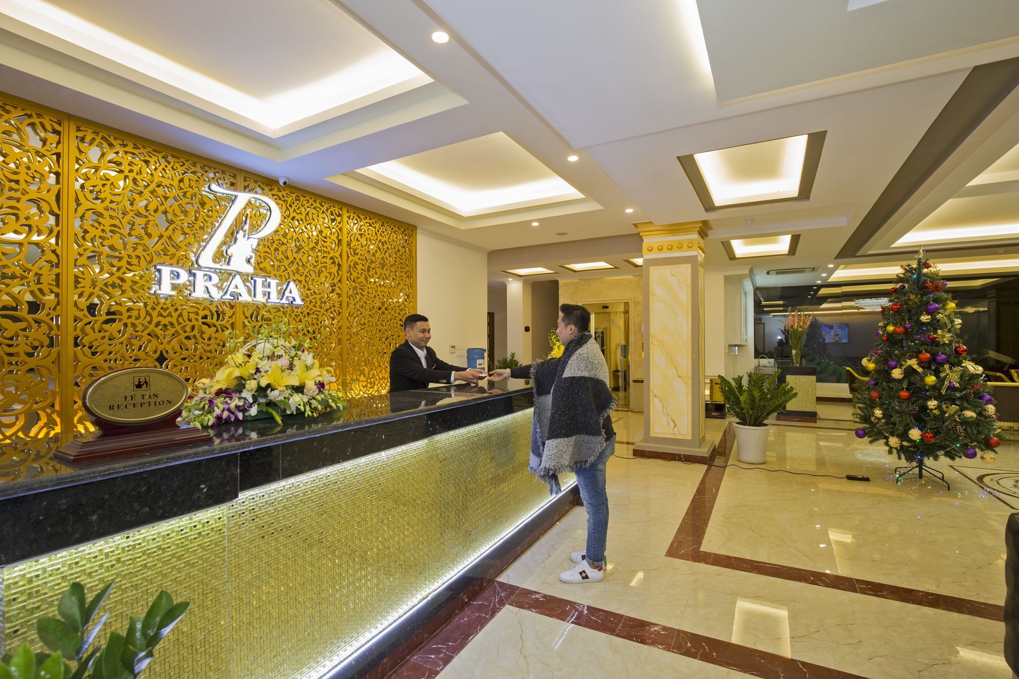 Praha Hotel Sapa エクステリア 写真